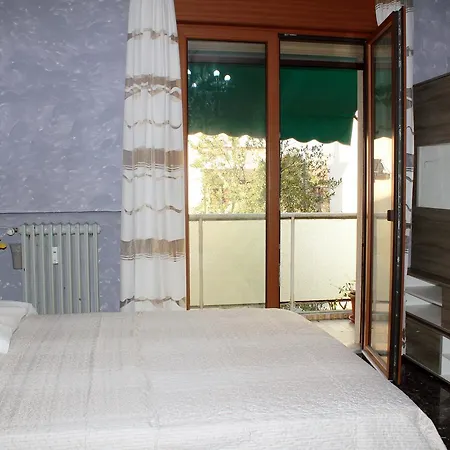 Casa Nabila Guest house Mestre